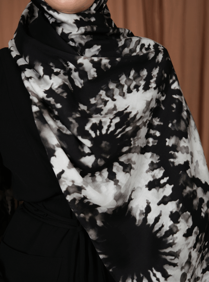 lovury-ipeksi-kaymaz-sal-sisu-batik-desen-3